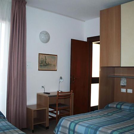 Hotel Ondina Lido di Jesolo Exteriér fotografie